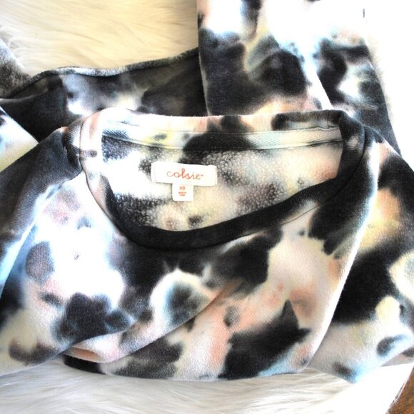 Colsie Women's Cropped Sweatshirt Colorful Size XS - Picture 3 of 3